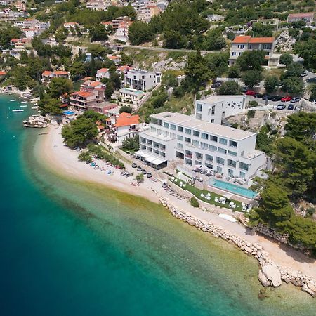 אומיס Hotel Saint Hildegard מראה חיצוני תמונה