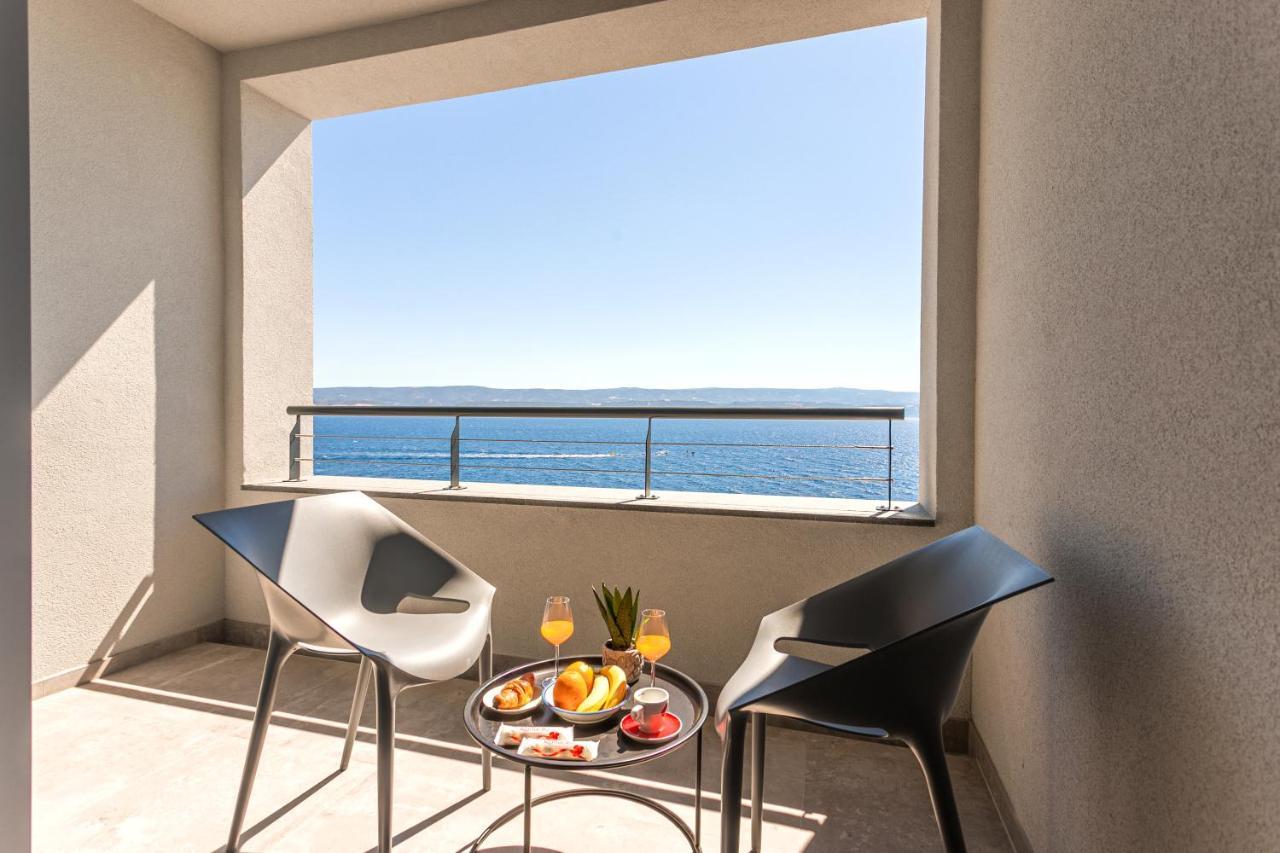 אומיס Hotel Saint Hildegard מראה חיצוני תמונה