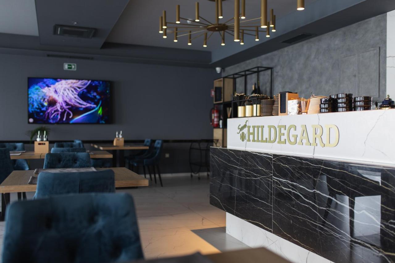 אומיס Hotel Saint Hildegard מראה חיצוני תמונה